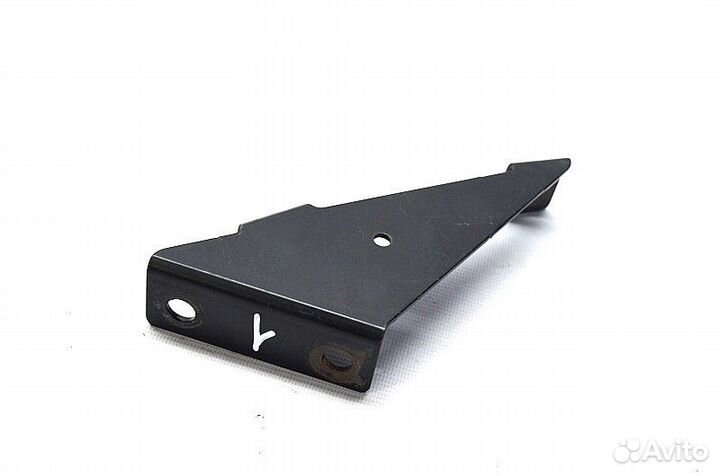 Кронштейн солнцезащитного козырька DAF XF105 (01.0