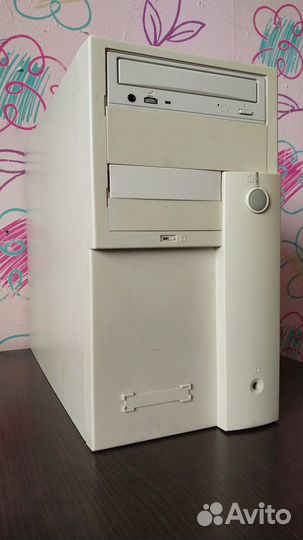 Ретро системный блок Intel Pentium 133MHz