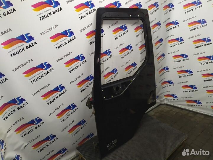 5600464823 Каркас двери левой