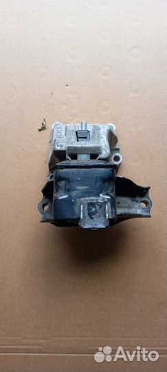 Подушка двигателя задняя Kia Magentis 1 2005