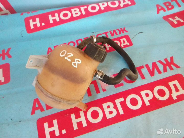 Расширительный бачок Рено Логан 1.4
