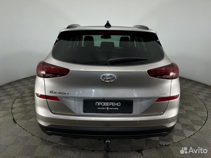 Hyundai Tucson 2.0 AT, 2018, 121 151 км