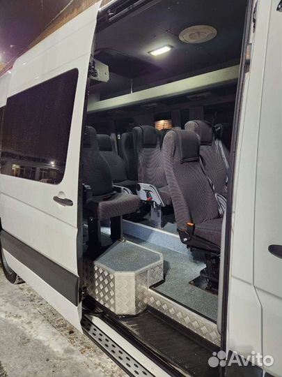 Аренда микроавтобуса с водителем Mersedes Sprinter