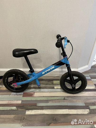 Беговел декатлон