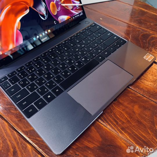 Ноутбук Huawei MateBook 13 AMD Ryzen 7 HN-W29R