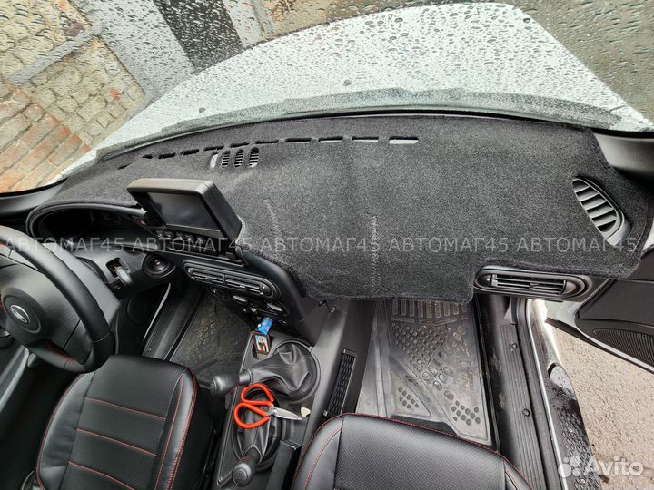 Накидка на панель Лада Нива Тревел Travel карпет