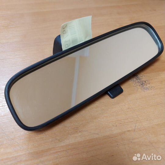 Зеркало заднего вида в салоне Honda Civic 8 4D