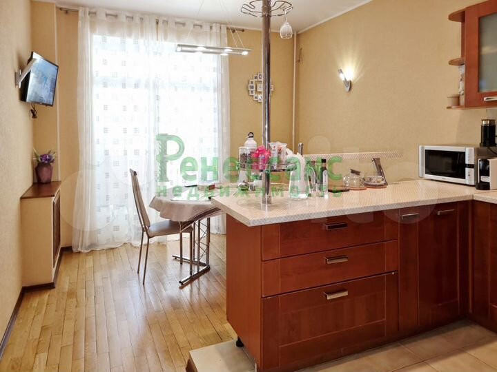 3-к. квартира, 118 м², 8/12 эт.