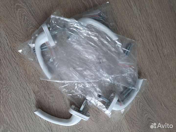 Ручка для пластиковых окон