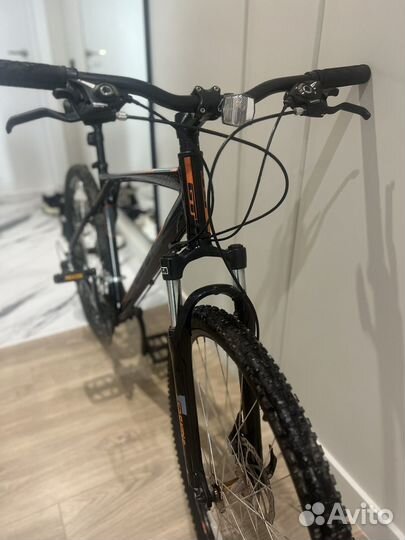 Велосипед GT Agressor sport