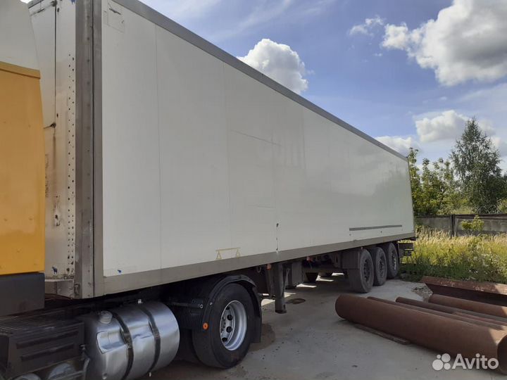 Полуприцеп изотермический Schmitz Cargobull SKO 24, 2000