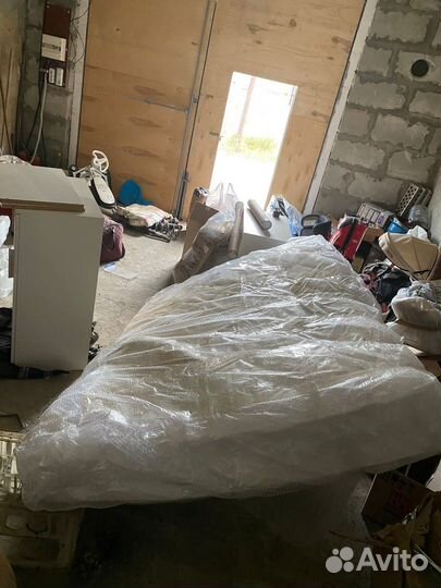 Матрас 140 200 бу