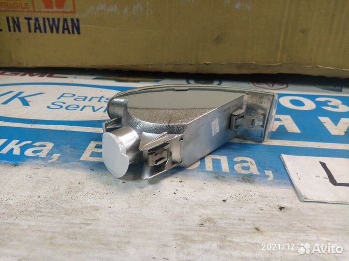 Поворотник левый Ford Scorpio MK2 1994-1998