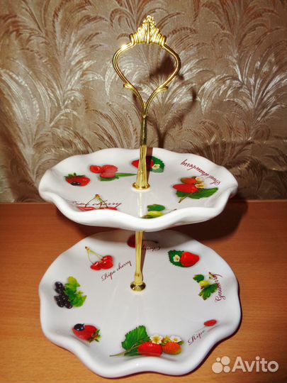 Блюда двухъярусные новые