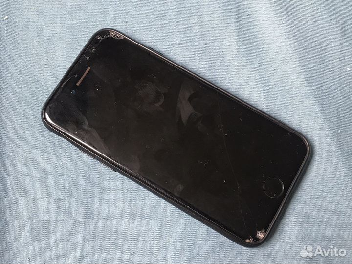 iPhone 7, 32 ГБ