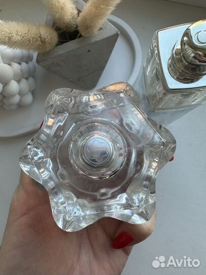 Пустые флаконы от парфюма