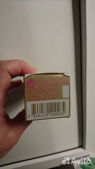 Cherry Blossom lovely gold sparkles от Guerlain