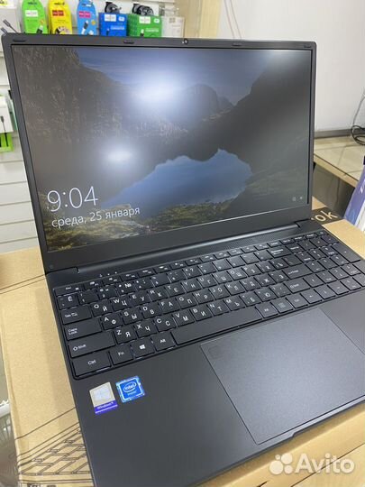 Ультра тонкий ноутбук