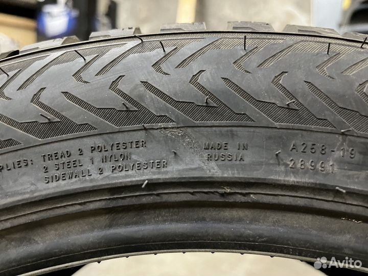 Nokian Tyres Hakkapeliitta 8 285/40 R19 107H