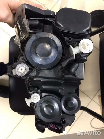 Правая фара SAT VW Polo рейсталинг