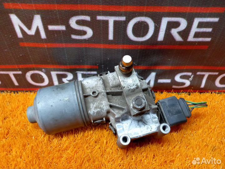 Мотор стеклоочистителя передний Audi A4 B7/8E BWE