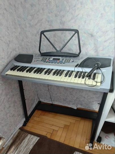Синтезатор tesler KB-5410