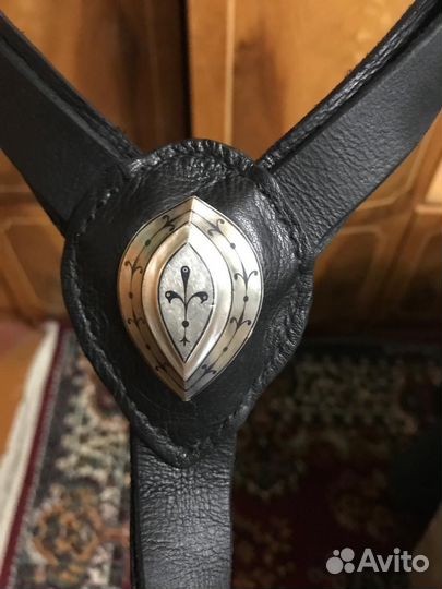 Нагрудник для лошади