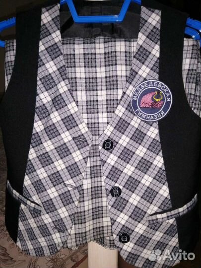 Школьная форма для девочки серая, 122-128