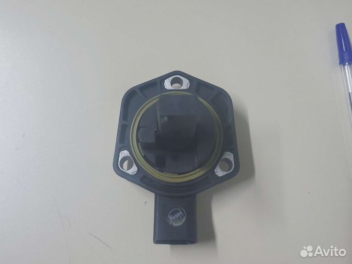 Датчик уровня масла VAG Audi/Skoda/Volkswagen