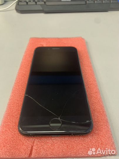 iPhone 7, 32 ГБ