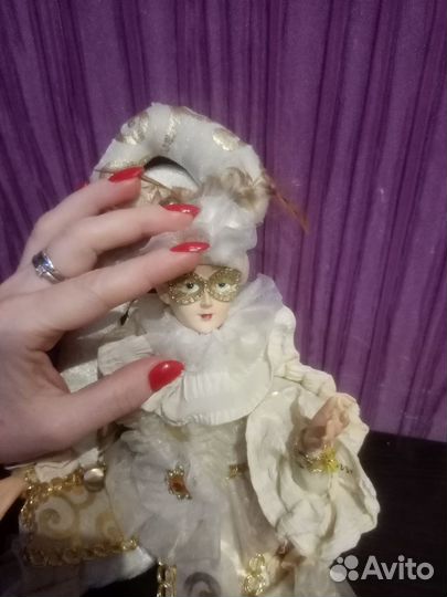 Кукла фарфоровая коллекционная