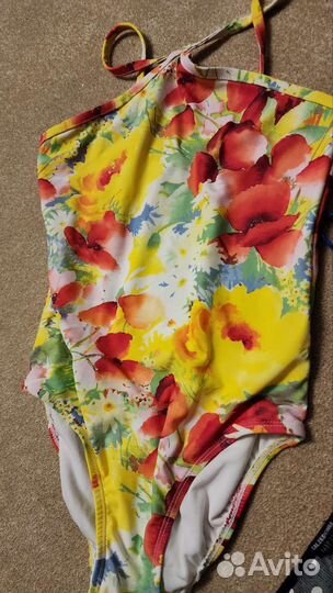 Купальники пакетом calzedonia gap