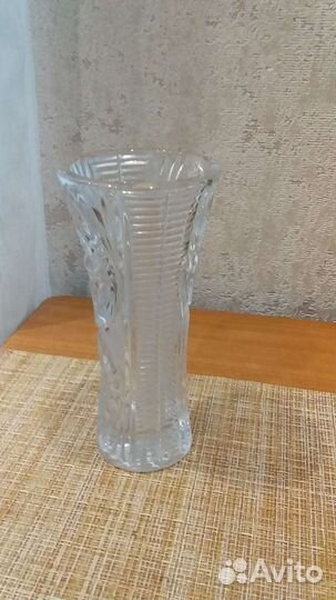 Ваза хрустальная