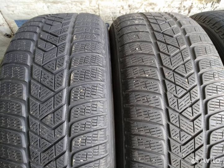 Pirelli Scorpion Winter RFT 255/55 R18 109H