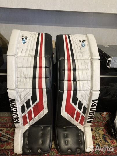 Вратарские щитки Vaughn VE 8 pro Carbon спецзаказ