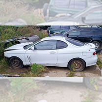 Hyundai Tiburon 2.0 MT, 1998, битый, 200 000 км, с пробегом, цена 75 000 руб.