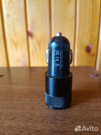 Зарядное устройство в прикуриватель