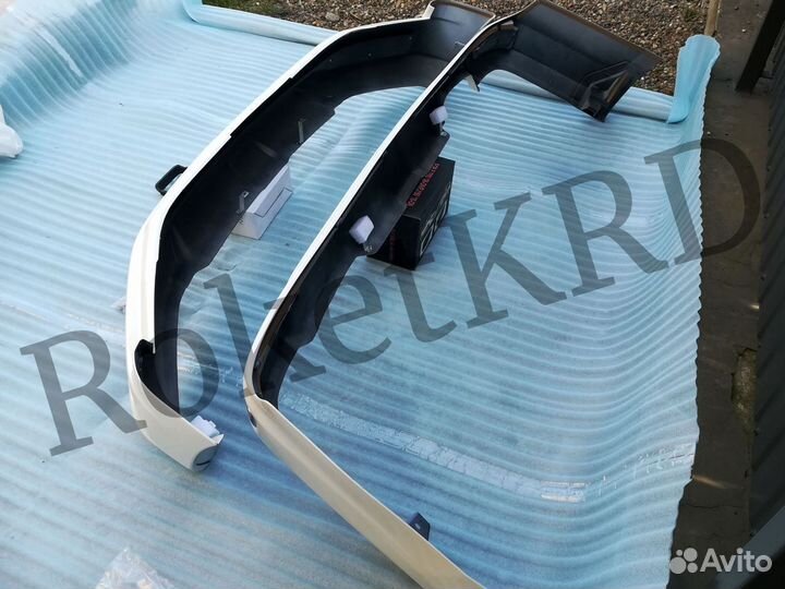 Обвес Land Cruiser 200 16г Modellista Белый