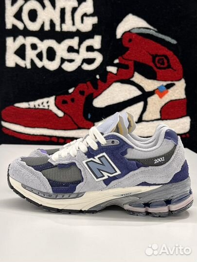 Кроссовки new balance 2002r