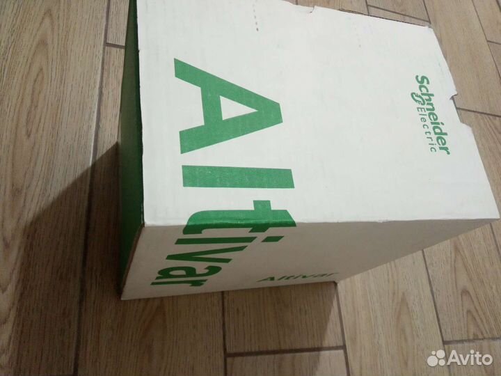 Частотный преобразователь SE Altivar ATV320U40N4C