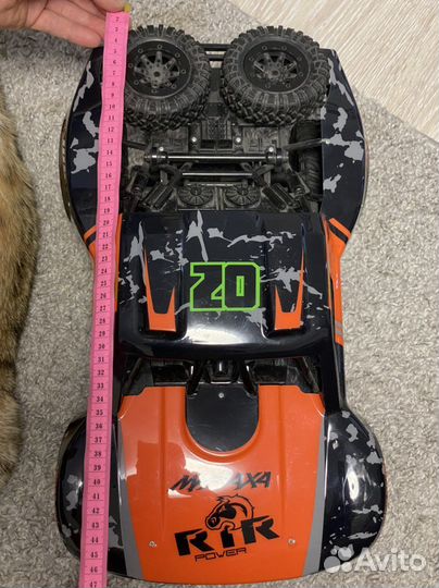 Автомобиль с пультом управления