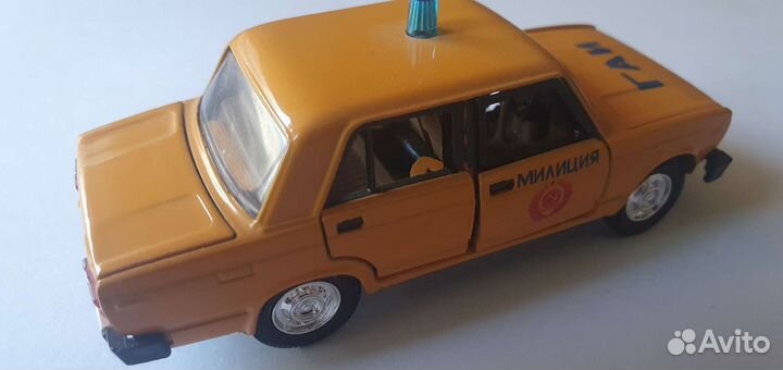 Коллекционная машина ваз2105