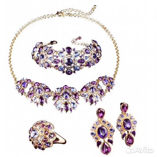 Набор украшений из колье, серёжек, кольца for Avon