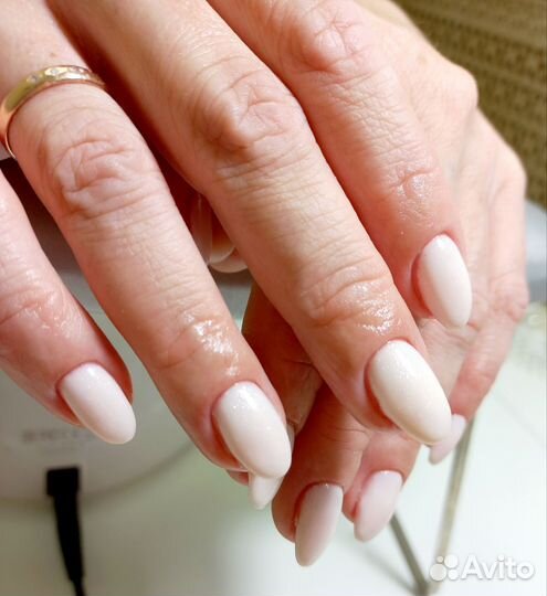 Маникюр, наращивание ногтей, педикюр