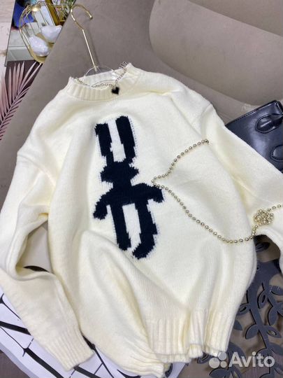 Свитер женский оверсайз