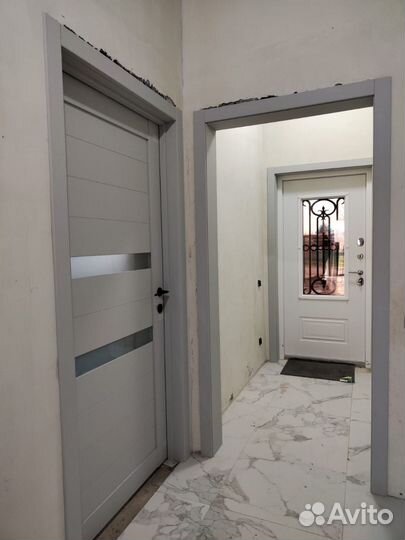 Серые межкомнатные двери комплект в наличии