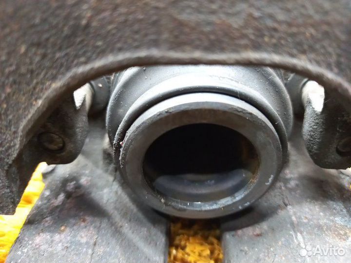 Суппорт задний левый Bmw 3-Series E90 N46B20B 2008