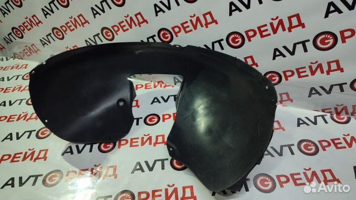 Подкрылок передний левый Volkswagen Passat 3C5 BVY