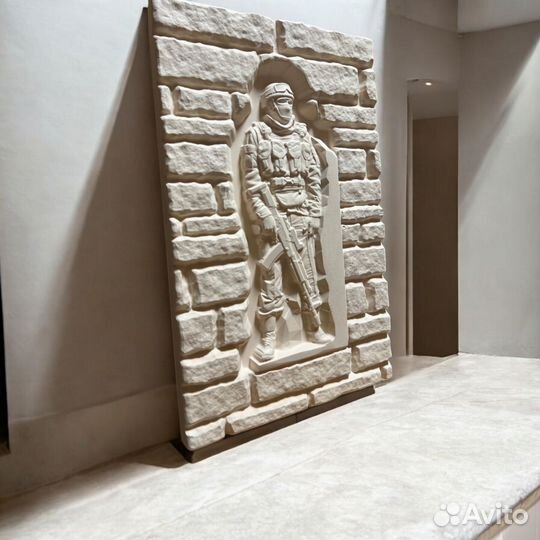 Панно, картина, барельеф Солдат, Воин из гипса