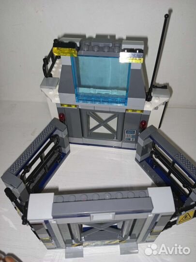 Lego jurassic world 75927 Побег Стегозавра